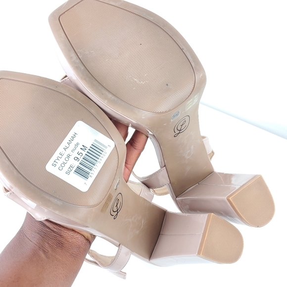 Chinese Laundry platform sandals size 9.5 nude color high heels open toe - Picture 7 of 10